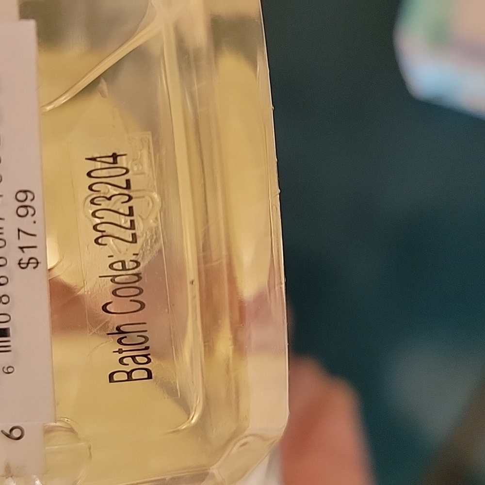 BUNDLE/2-BATH ITEMS/SHEA BUTTER SOAP/LIQUID HAND SOAP/MICHEL DESIGN WORKS - Picture 12 of 12